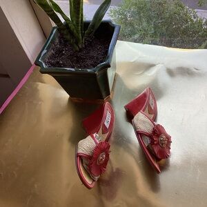 Vintage Issac Mizrahi wedge mules